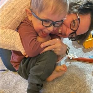 Meet your Posher, Laura